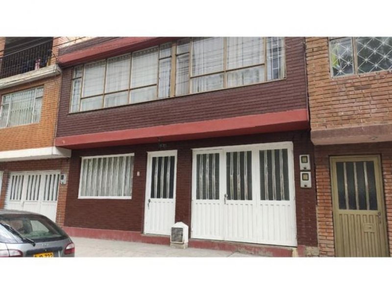 Casa en Venta en kENNEDY Britalia, Bogota D.C