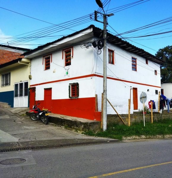 Casa en Venta en La variante Neira, Caldas