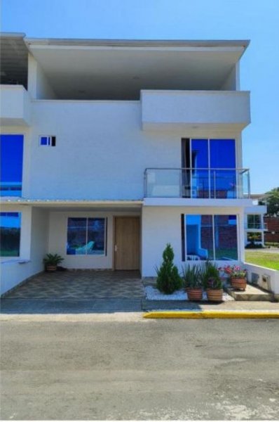 Casa en Venta en Condominio el mana jamundi, Valle del Cauca