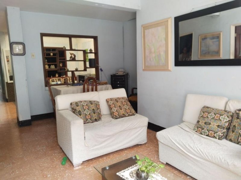 Casa en Venta en SANTA-CRUZ Medellín, Antioquia