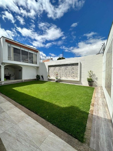 Casa en Venta en niza bogota, Bogota D.C