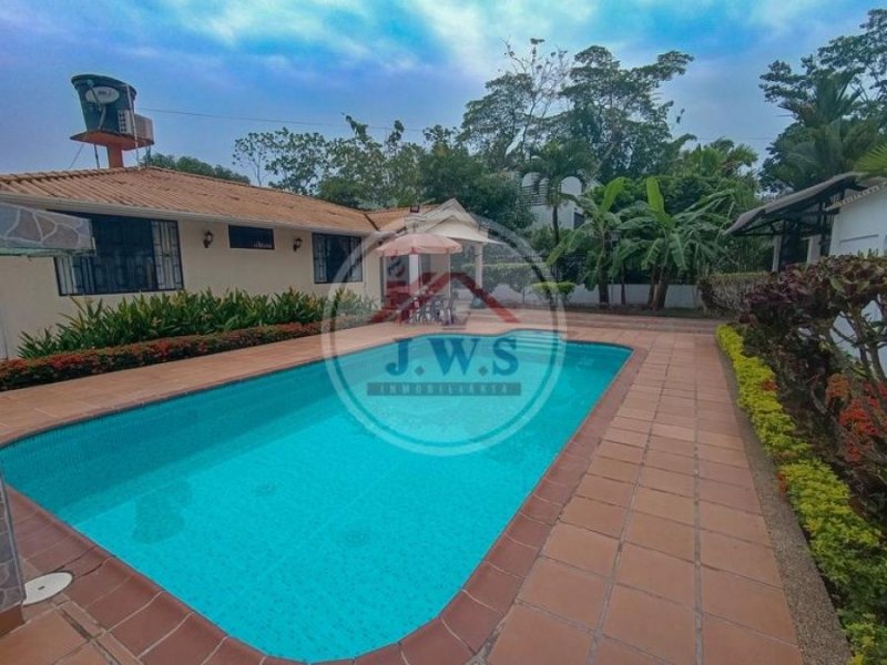 Casa Quinta en Venta en Condominio Salamanca, Villavicencio – Vanguardia 