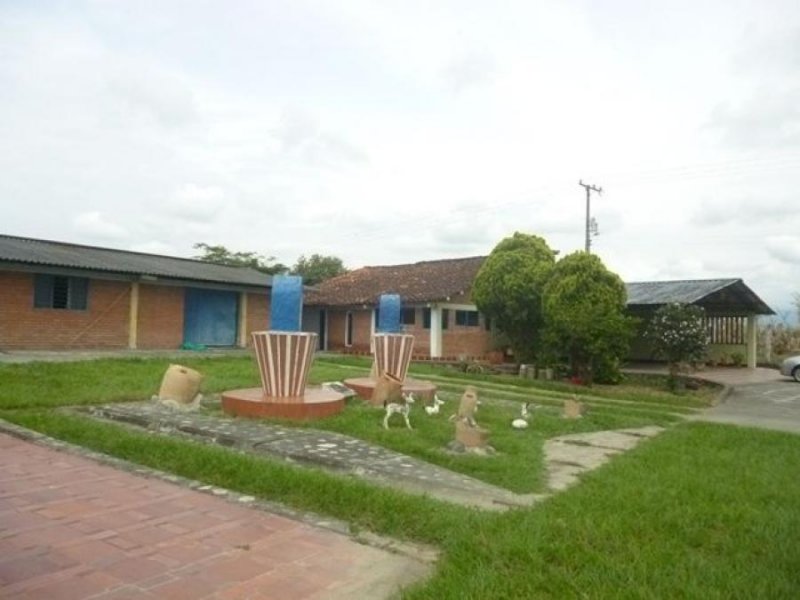 Casa en Venta en CAMPO ALEGRE TULUa Tuluá, Valle del Cauca