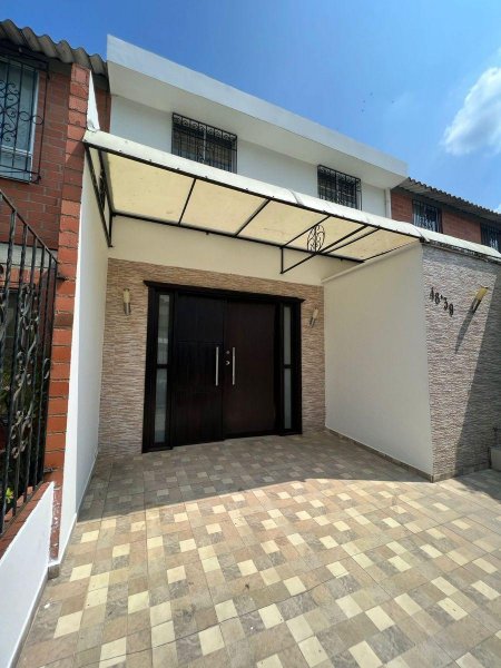 Casa en Venta en Valle del Lili Cali, Valle del Cauca