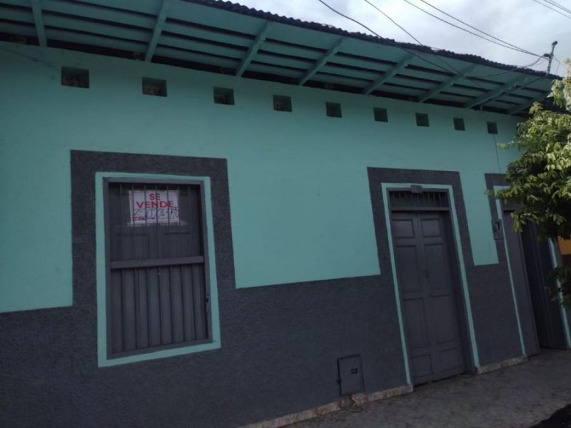 Casa en Venta en CENTRO SERCA ALA CATEDRAL PARQUE PRINCIPAL Espinal, Tolima