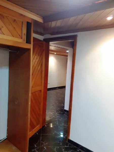 Vendo apto en conjunto cerrado,piso 1 con 2 alcobas,cerca a centro comercial diverplaza bogota