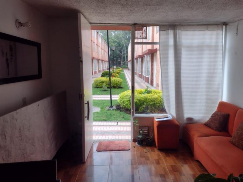 Casa en Venta en HAYUELOS  SABANA VERDE Modelia, Bogota D.C