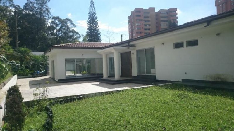 Casa en Venta en Poblado Medellín, Antioquia