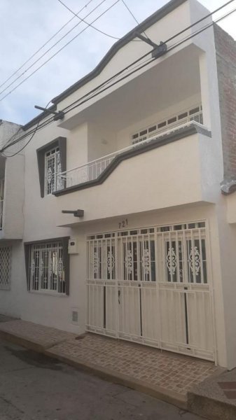 Casa en Venta en prados de oriente Buga, Valle del Cauca