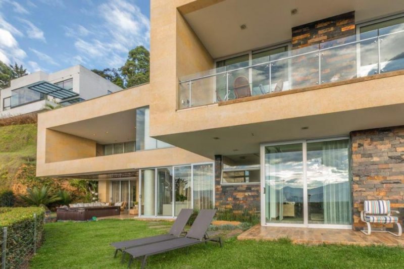 Casa en Venta en Poblado Medellín, Antioquia