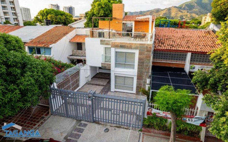 Casa en Venta en Barrio Jardin Santa Marta, Magdalena